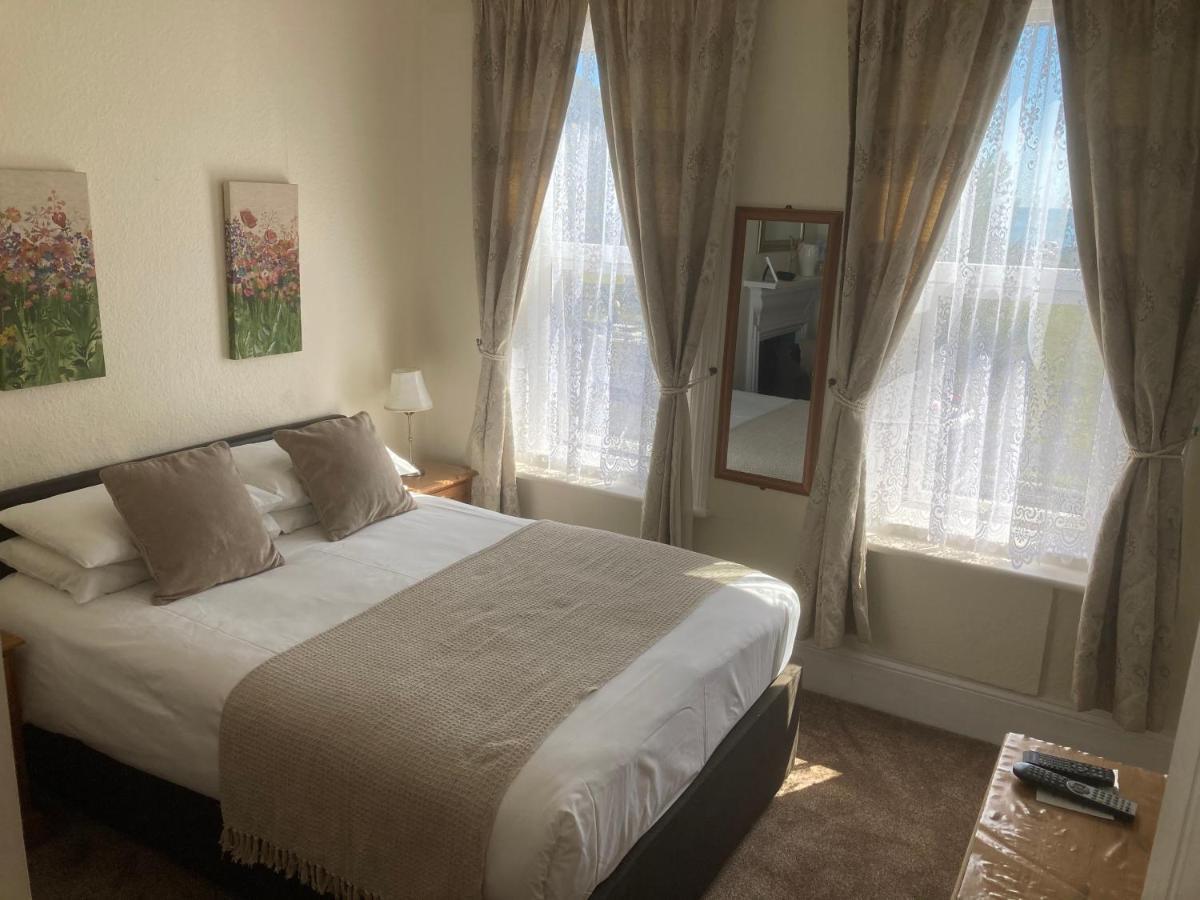 St Leonards-on-Sea Rutland Guest House מראה חיצוני תמונה